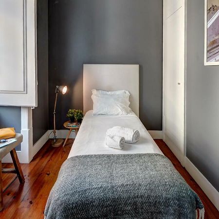 Lisbon Canaan Boutique Apartments Fanqueiros 114 By Get Your Stay Exterior photo